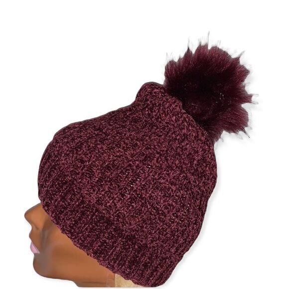 Sag Harbor Women’s Burgundy Chenille Beanie & Texting Mitten Set - Picture 2 of 4